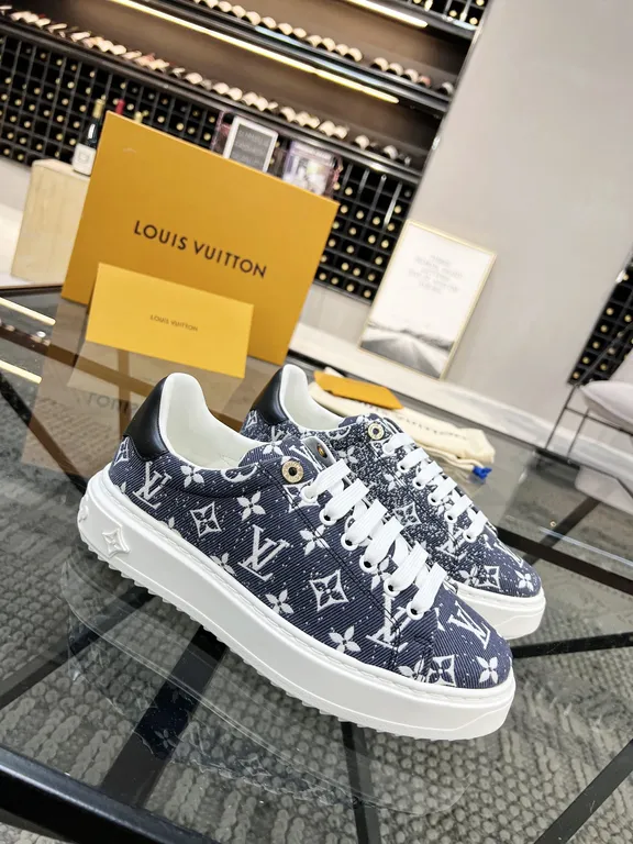 Louis Vuitton Shoe 